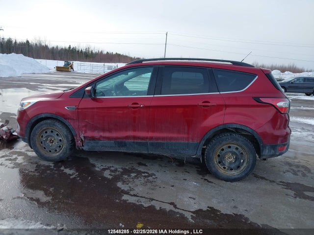 1FMCU9G96HUB83463 Ford ESCAPE SE