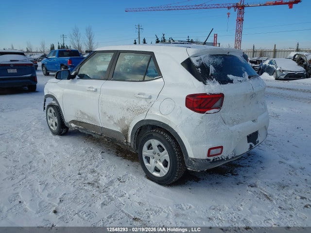 KMHRB8A31RU321250 Hyundai Venue Se