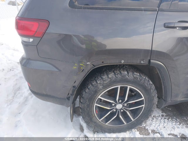 1C4RJFLG7JC216041 Jeep Grand Cherokee Trailhawk