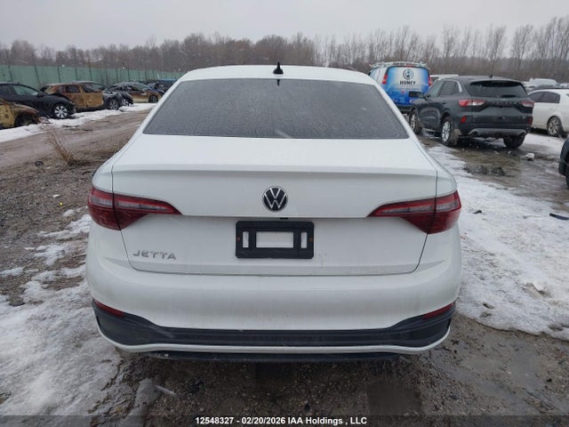 3VWSM7BU5NM032305 Volkswagen Jetta