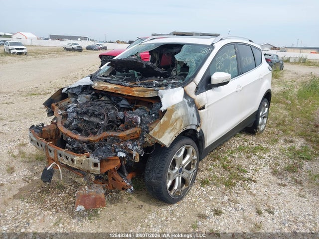 Ford Escape Titanium 2017 1FMCU9J90HUD70061 Image 2