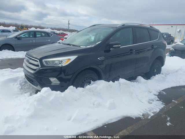 2017 Ford Escape Titanium მანქანა იყიდება აუქციონზე, vin: 1FMCU9J90HUB06791, აუქციონის ნომერი: 12548348