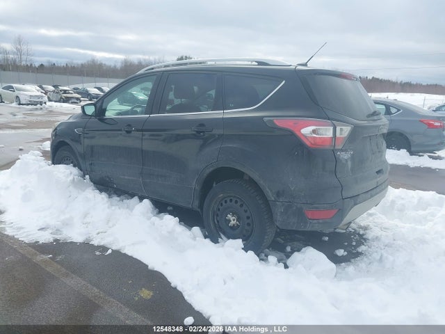 2017 Ford Escape Titanium მანქანა იყიდება აუქციონზე, vin: 1FMCU9J90HUB06791, აუქციონის ნომერი: 12548348