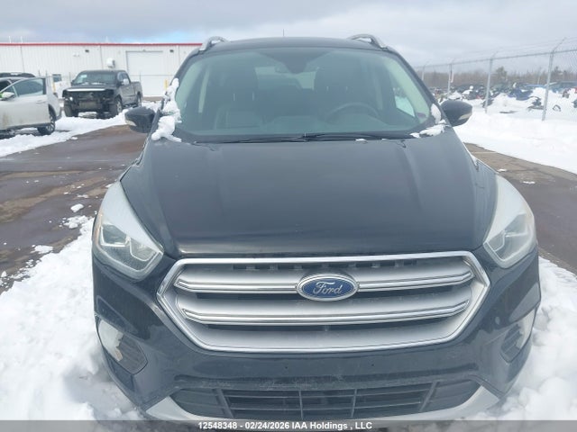 2017 Ford Escape Titanium მანქანა იყიდება აუქციონზე, vin: 1FMCU9J90HUB06791, აუქციონის ნომერი: 12548348