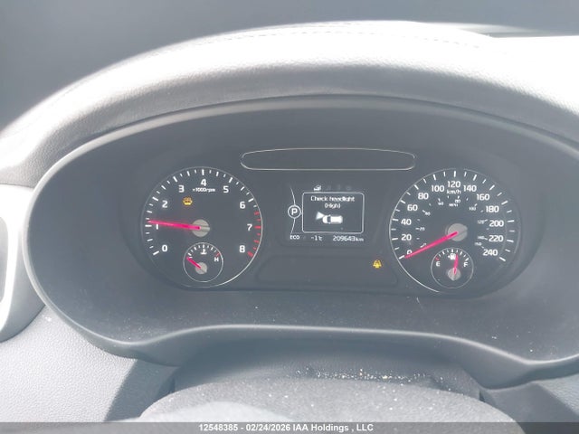5XYPGDA31GG105239 KIA Sorento Lx/l