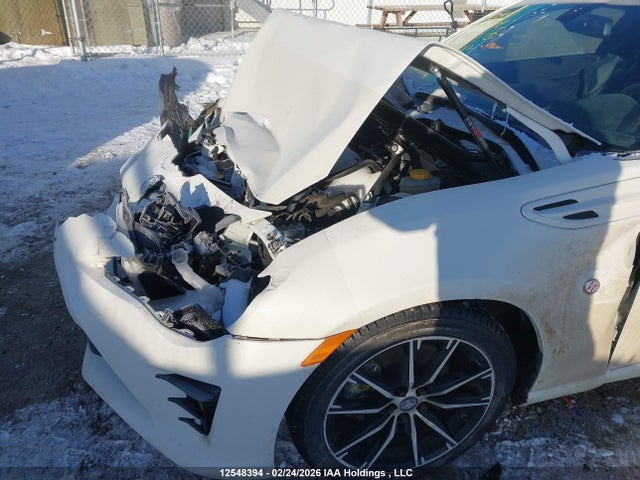 JF1ZNAE11K8703665 Toyota 86 GT
