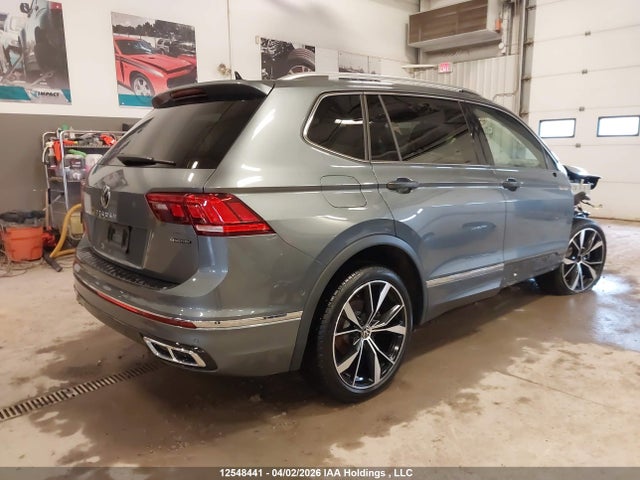 Продаж на аукціоні авто 2024 Volkswagen Tiguan Sel R-line Black, vin: 3VV4B7AXXRM229264, номер лоту: 12548441