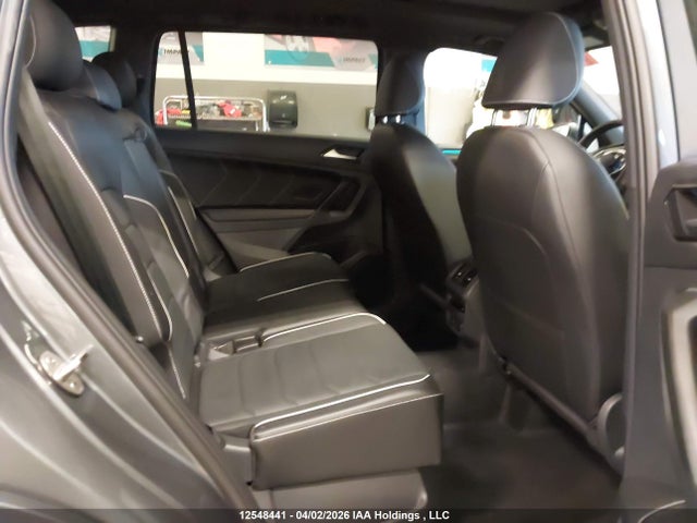 Продаж на аукціоні авто 2024 Volkswagen Tiguan Sel R-line Black, vin: 3VV4B7AXXRM229264, номер лоту: 12548441