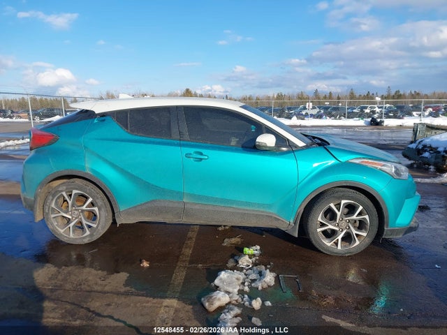 2018 Toyota C-hr Xle მანქანა იყიდება აუქციონზე, vin: NMTKHMBX8JR062147, აუქციონის ნომერი: 12548455