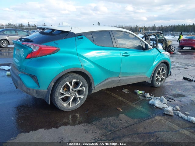 2018 Toyota C-hr Xle მანქანა იყიდება აუქციონზე, vin: NMTKHMBX8JR062147, აუქციონის ნომერი: 12548455