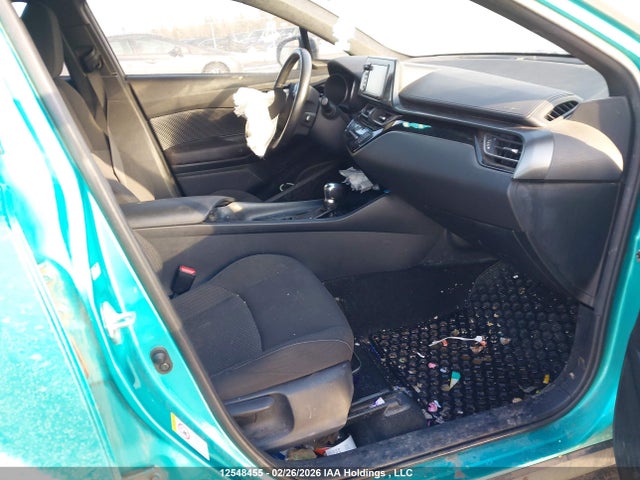 2018 Toyota C-hr Xle მანქანა იყიდება აუქციონზე, vin: NMTKHMBX8JR062147, აუქციონის ნომერი: 12548455
