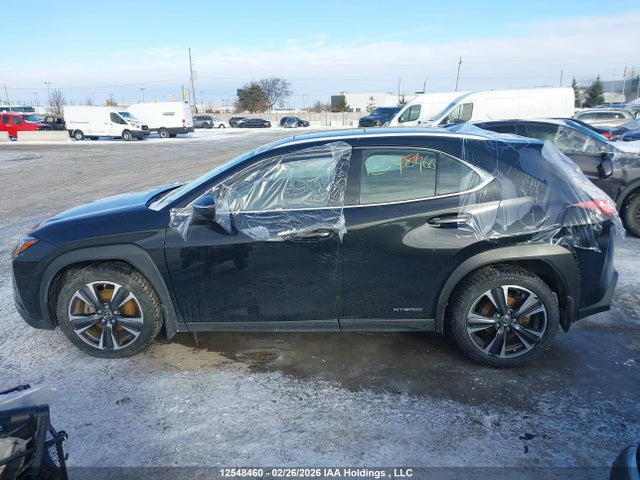 Lexus UX 250H 2021 JTHP9JBH4M2044394 Image 14