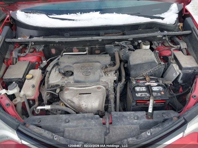 2T3ZFREV7GW246970 Toyota RAV4 LE