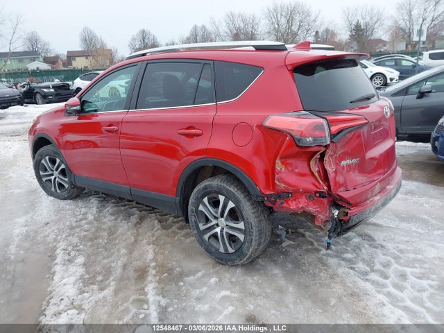 2T3ZFREV7GW246970 Toyota RAV4 LE