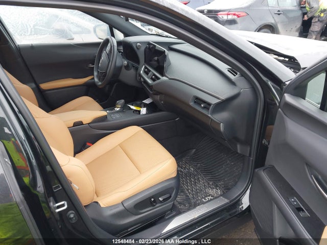 12548484 :رقم المزاد ، JTHUCJDH6S2005997 vin ، 2025 Lexus Ux 300h مزاد بيع