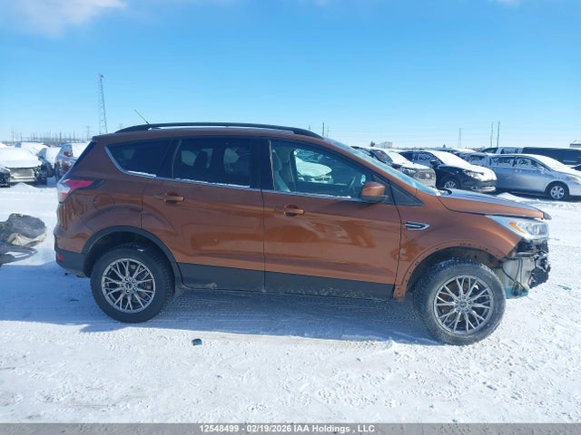1FMCU9GD1HUA30543 Ford ESCAPE SE
