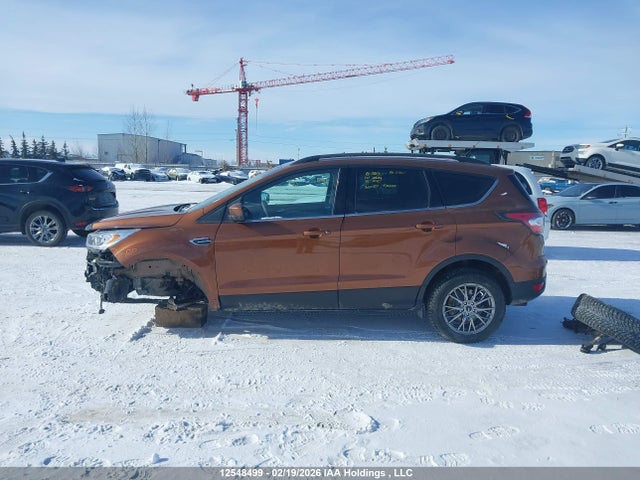 1FMCU9GD1HUA30543 Ford ESCAPE SE