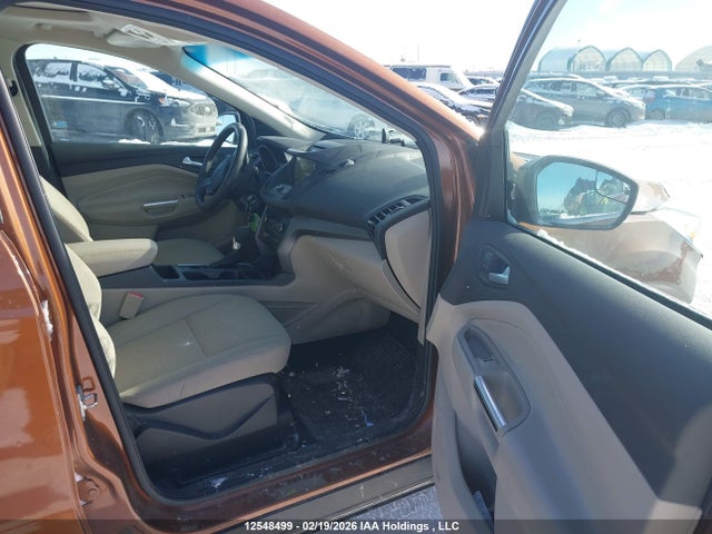1FMCU9GD1HUA30543 Ford ESCAPE SE