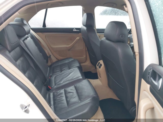 Продажа на аукционе авто 2008 Volkswagen Jetta 2.5l, vin: 3VWJM31K98M120895, номер лота: 12548507