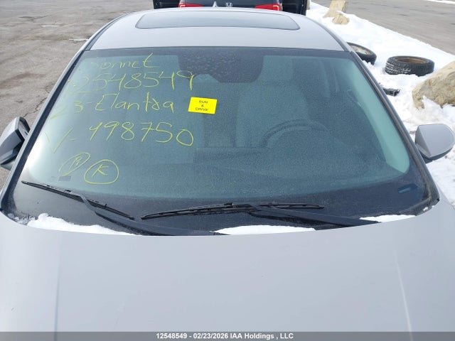KMHLN4AG9PU498750 Hyundai Elantra Luxury Ivt With Two-tone Interior