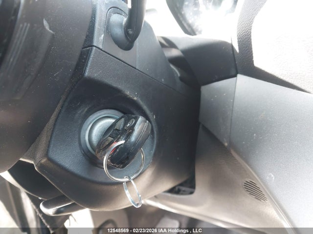 1FMCU0GD5HUA70944 Ford Escape