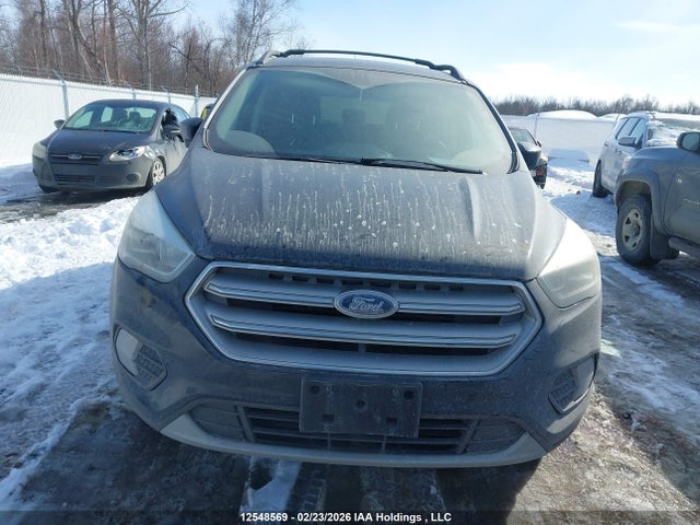 1FMCU0GD5HUA70944 Ford Escape