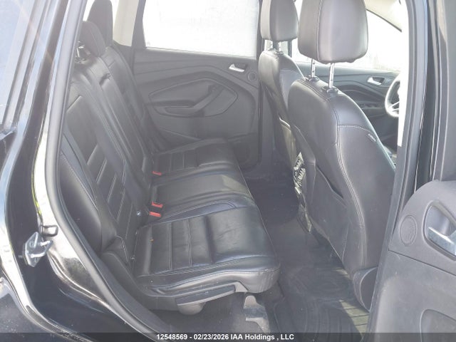 1FMCU0GD5HUA70944 Ford Escape