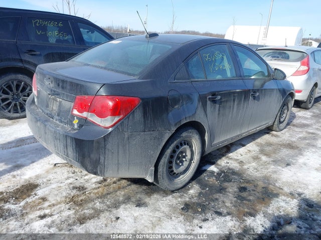 1G1PL5SH9F7214256 Chevrolet Cruze