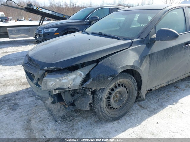 1G1PL5SH9F7214256 Chevrolet Cruze