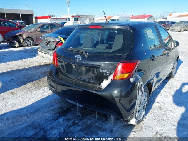 VNKKTUD31FA055482 Toyota YARIS LE
