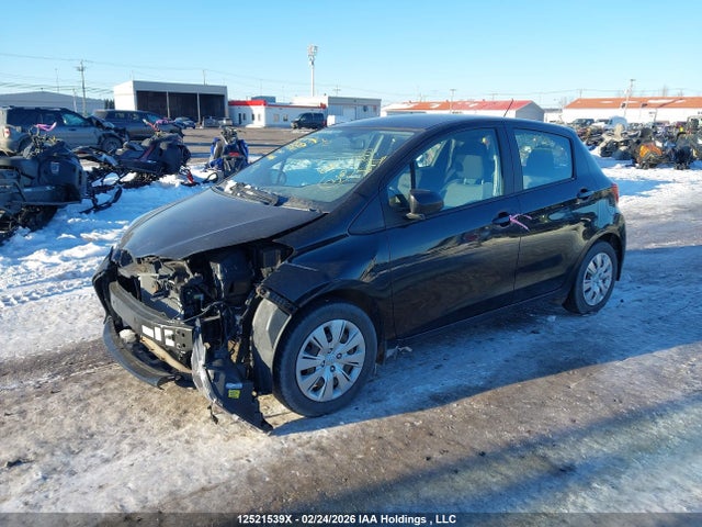 VNKKTUD31FA055482 Toyota YARIS LE