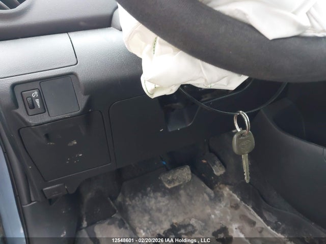 12548601 :رقم المزاد ، JTDBT923891342038 vin ، 2009 Toyota Yaris مزاد بيع