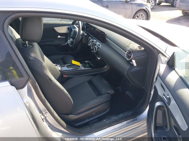 W1K5J4HB1SN520896 Mercedes-Benz CLA 250 4MATIC