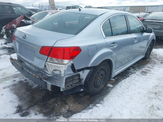 4S3BMGA62E3007711 Subaru Legacy 2.5i