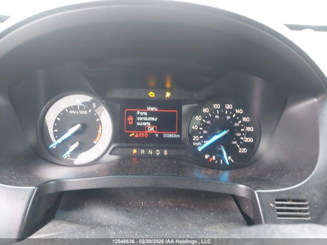 12548636 :رقم المزاد ، 1FM5K8B85HGA28070 vin ، 2017 Ford Explorer مزاد بيع