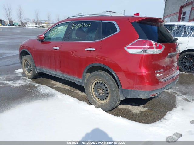 12548637 :رقم المزاد ، 5N1AT2MV8FC802201 vin ، 2015 Nissan Rogue S/sl/sv مزاد بيع