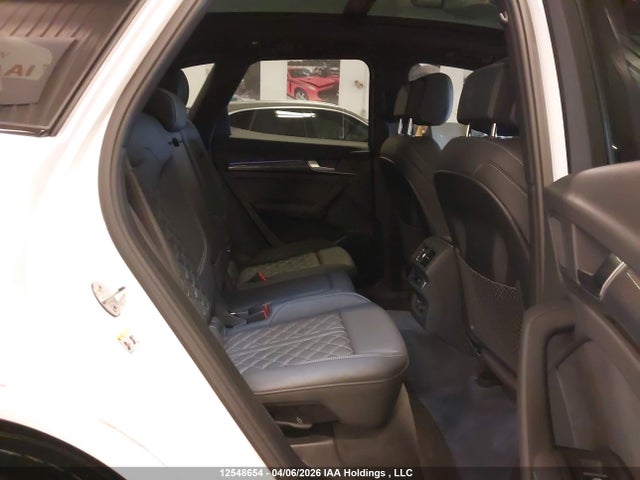 WA1A4AFY1S2055666 Audi Sq5 Premium