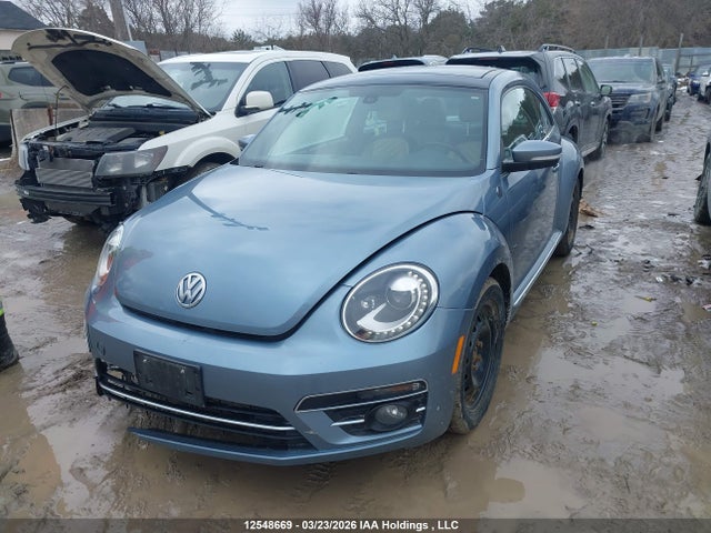 Продажа на аукционе авто 2019 Volkswagen Beetle Wolfsburg Edition, vin: 3VWJD7AT4KM702197, номер лота: 12548669