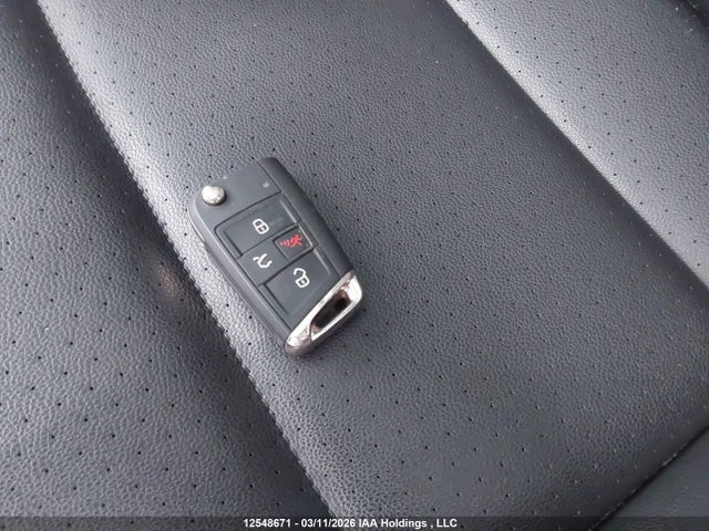 3VW017AU0HM517750 Volkswagen Golf Sportwagen S