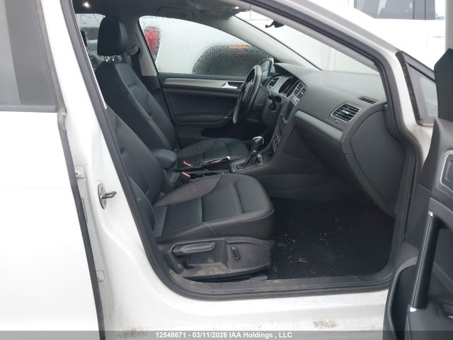 3VW017AU0HM517750 Volkswagen Golf Sportwagen S
