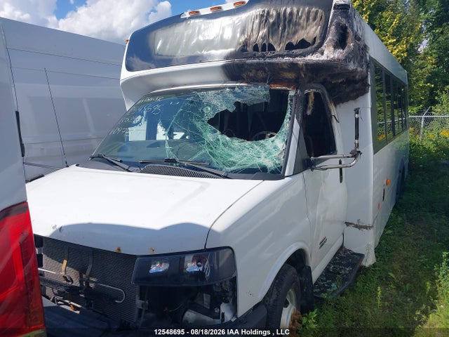 2013 Gmc Savana Cutaway G4500 მანქანა იყიდება აუქციონზე, vin: 1GD675BL9D1109773, აუქციონის ნომერი: 12548695