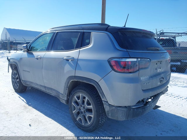 Jeep Compass Limited 2018 3C4NJDCB9JT364736 Image 3