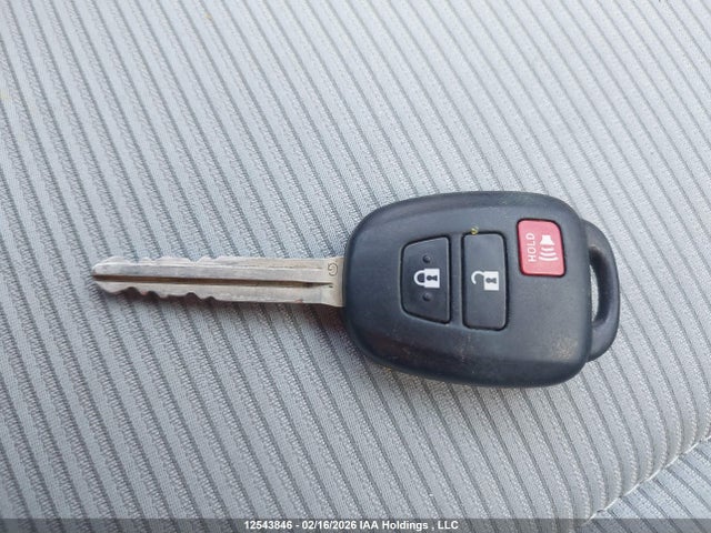 12543846 :رقم المزاد ، JTDKDTB35D1046669 vin ، 2013 Toyota Prius C مزاد بيع
