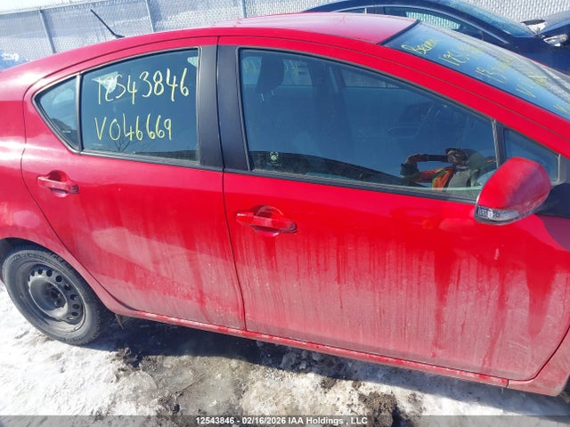 12543846 :رقم المزاد ، JTDKDTB35D1046669 vin ، 2013 Toyota Prius C مزاد بيع