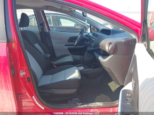 12543846 :رقم المزاد ، JTDKDTB35D1046669 vin ، 2013 Toyota Prius C مزاد بيع