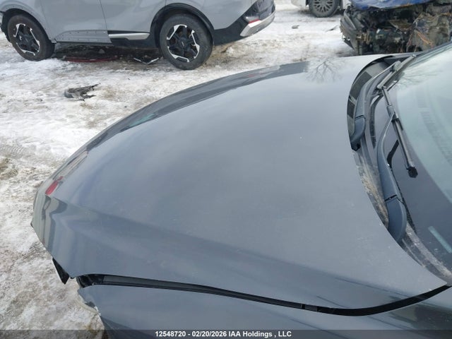 JM1BM1V7XE1163894 Mazda Mazda3 Gs-sky