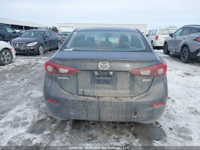 JM1BM1V7XE1163894 Mazda Mazda3 Gs-sky