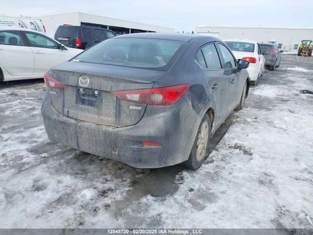 JM1BM1V7XE1163894 Mazda Mazda3 Gs-sky