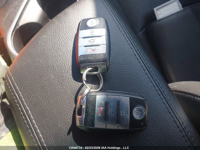 12548734 :رقم المزاد ، KNAGN4A78F5555094 vin ، 2015 Kia Optima Ex مزاد بيع