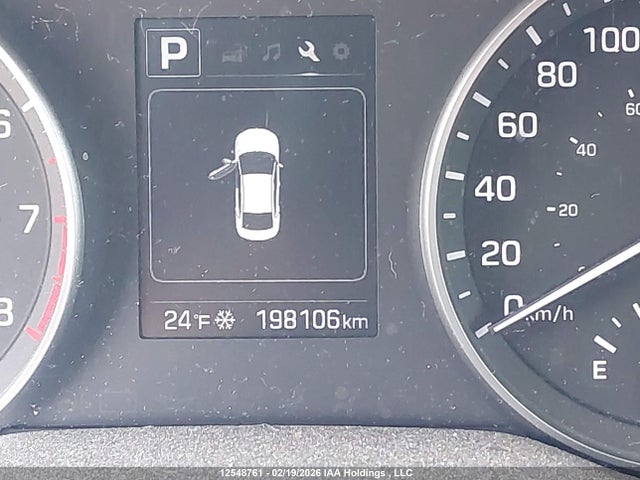 KMHD84LFXHU420785 Hyundai ELANTRA GL